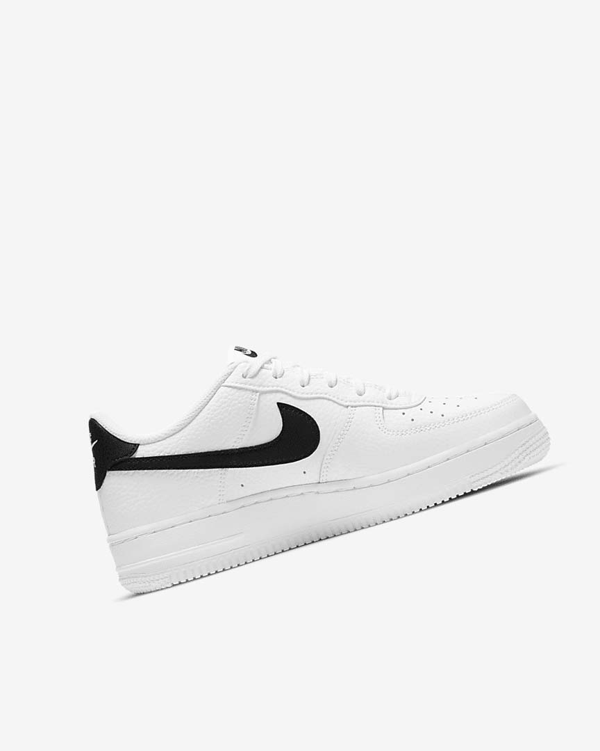 Air force store 1 na predaj